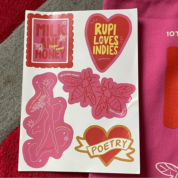 Milk and Honey 10th Anniversary set - Picture 4 of 7